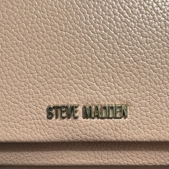 Steve Madden Blush Pink Clutch with Chain - Picture 2 of 11